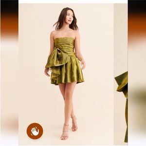 Bhanuni By Jyoti Chic Metallic Strapless Green Bow Mini Dress